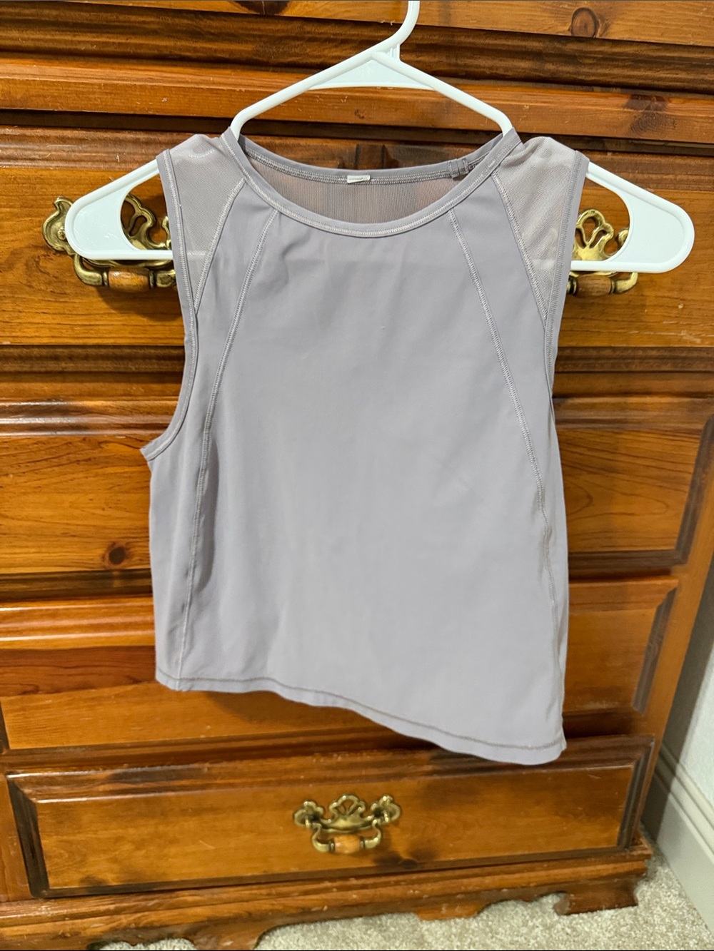 Lululemon Sculpt Tank Cropped
Violet Verbena medium?